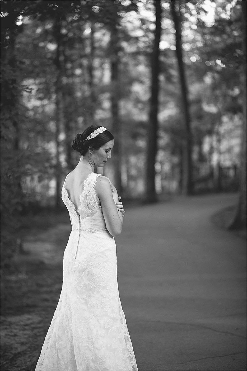 black and white behind the bride at the Jetton park bridal portrait session in lake norman north carolina