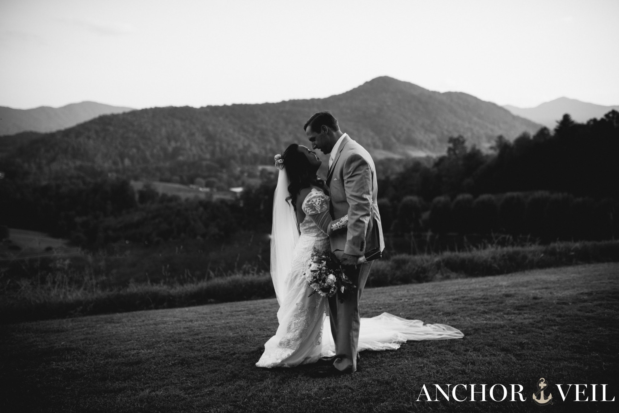 asheville-mountains-destination-wedding-49
