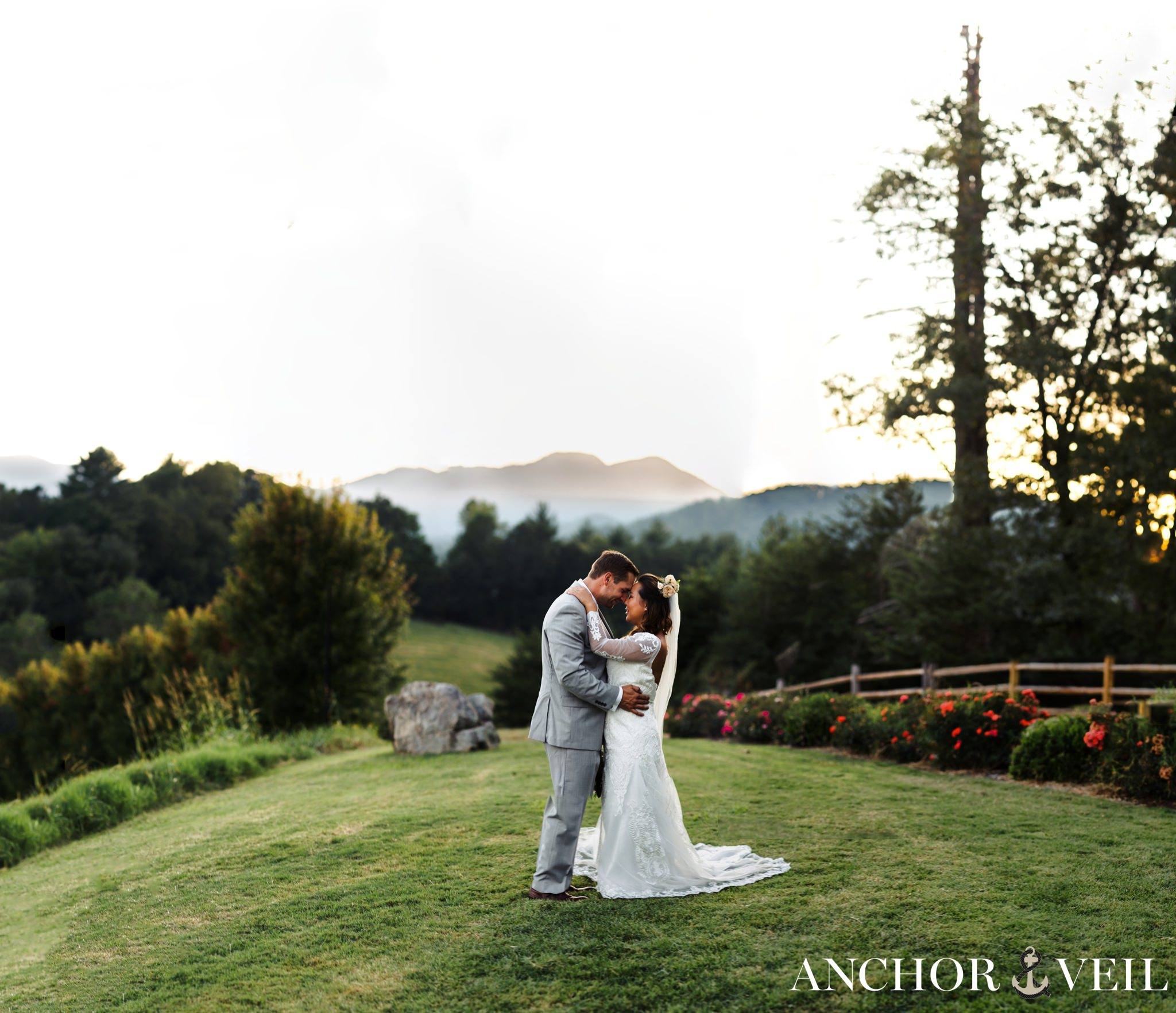 asheville-mountains-destination-wedding-57