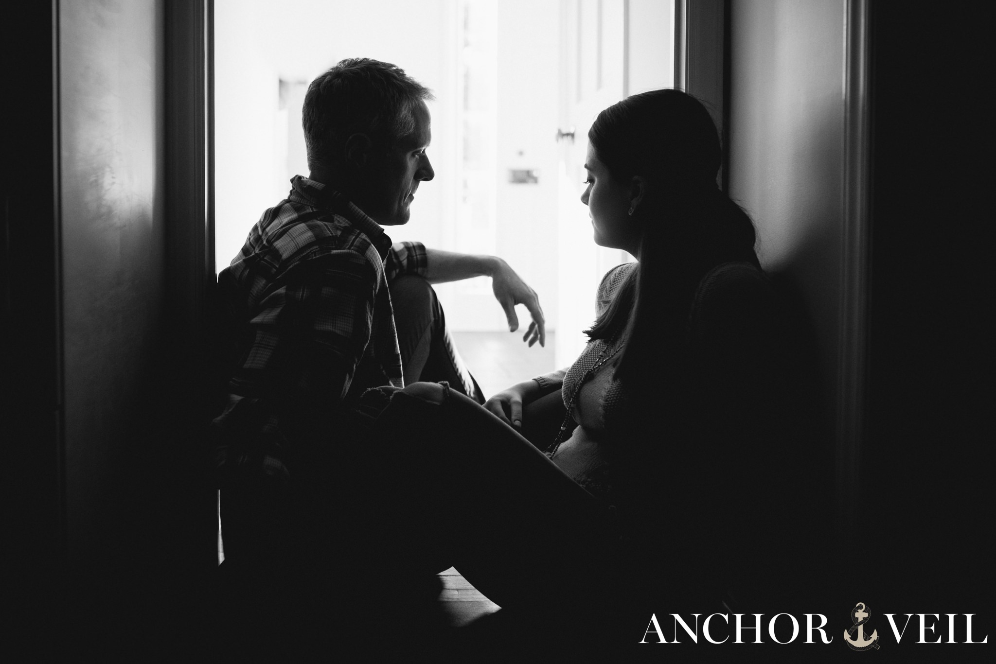 in-home-kitchen-engagement-session-21