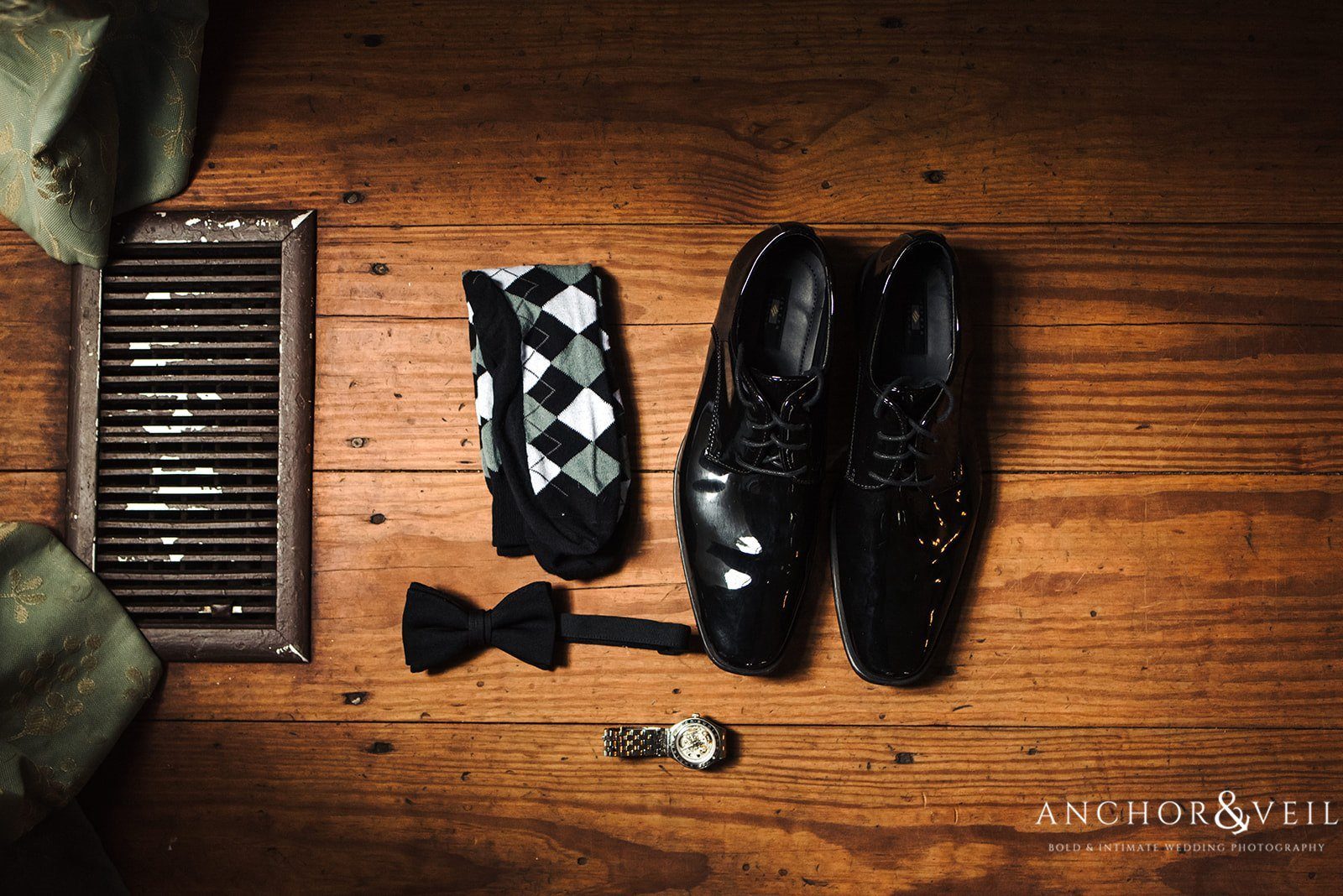 The groom's accessories at the Lowndes Grove Plantation Wedding