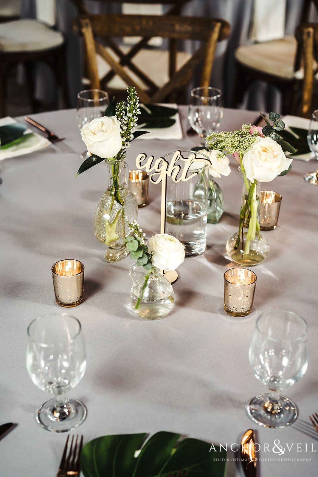 The table setting at the Boone Hall Plantation Wedding 