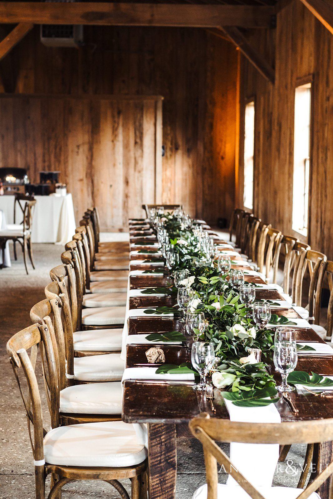 The simple centerpiece at the Boone Hall Plantation Wedding 